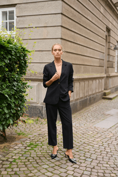 Dressjakker og dressbukser til dame